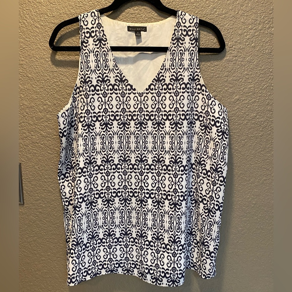 Women’s short sleeve, blouse, Navy blue, and white